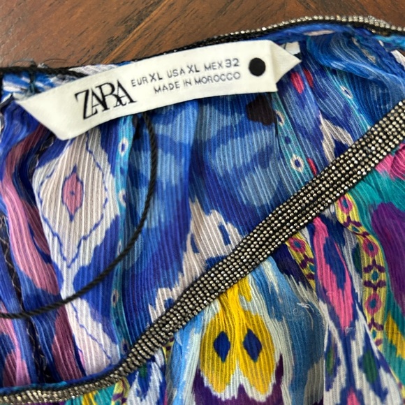 Zara Blue and Purple Patterned Blouse size Xl - Picture 6 of 9